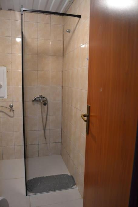 Una Apartment Цетине Экстерьер фото