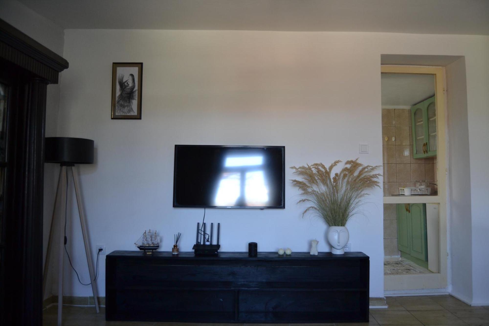 Una Apartment Цетине Экстерьер фото